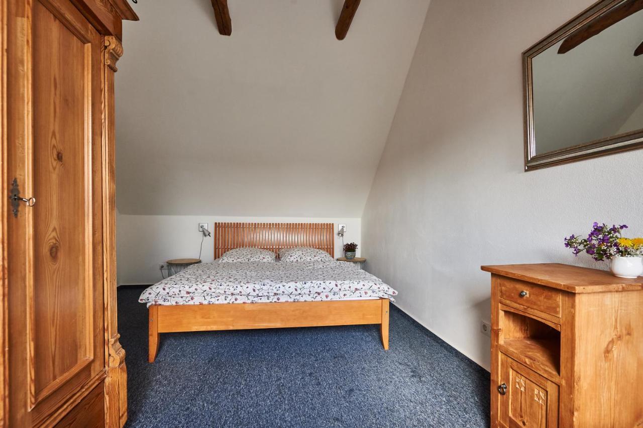 Inneschuen Hude  Extérieur photo